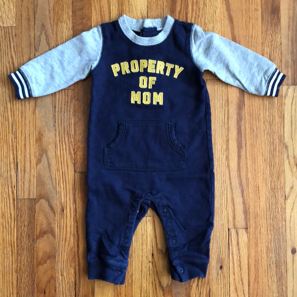 carter’s | mom onepiece sweatsuit | size 6 months